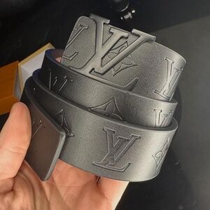 Black Lv Belt